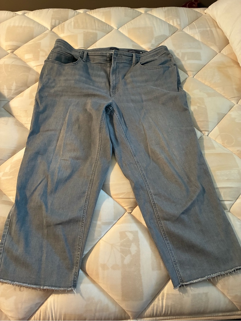 JJill Gray Wash Cropped Straight Leg Jeans